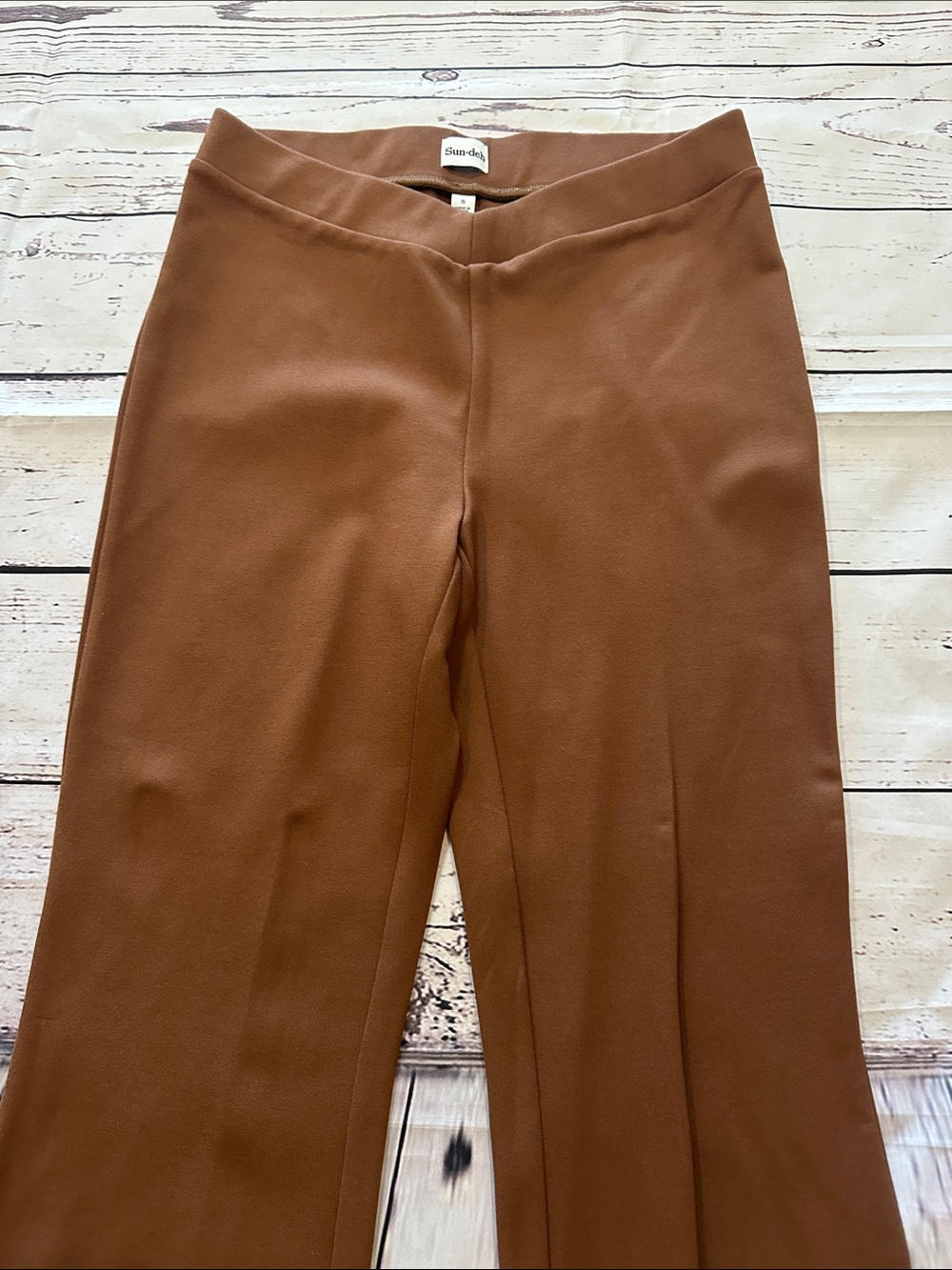 Sun-deh Women's Straight Leg Pull-On Pants in Chestnut Brown